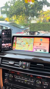 De toekomst van rijden: BMW CarPlay op het scherm